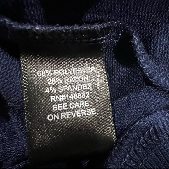 Torrid Seattle Classic Fit French Terry Crew Sweatshirt size 2X - Picture 5 of 6